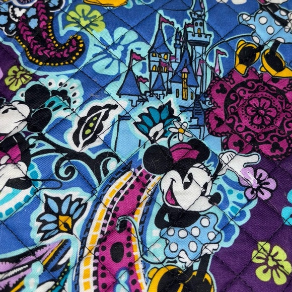 Vera Bradley Disney MICKEYS PAISLEY CELEBRATION Large On The Go Crossbody Purse - Picture 4 of 7